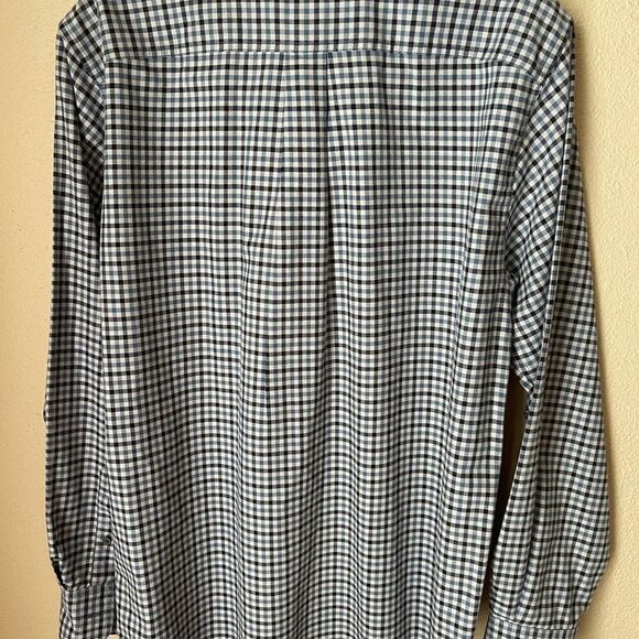 Eddie Bauer Men’s Relax Fit Shirt Med - Picture 4 of 4